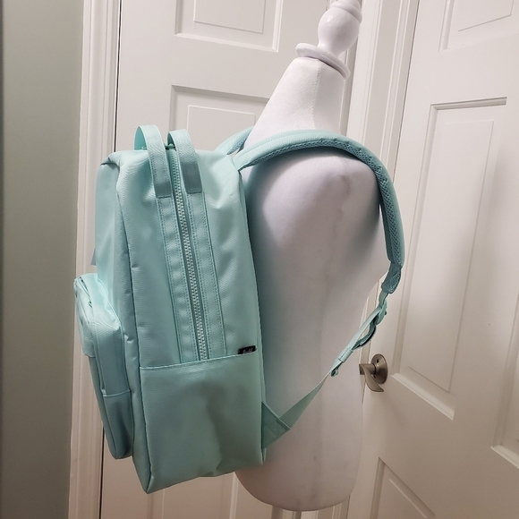 NWT Herschel Miller Blue Tint in Color Backpack, Casual, School - Picture 2 of 14
